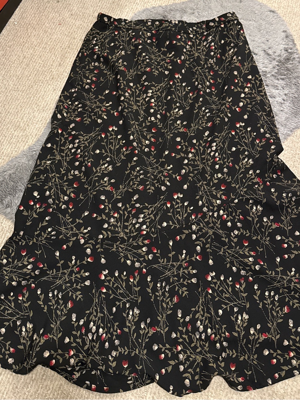 Sag Harbor Black Maxi Skirt with Red and Cream Floral Print
